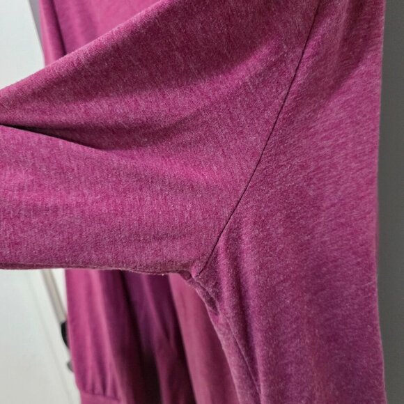 Plus Size 2X Burgundy V-Neck Long Sleeve T-Shirt Blouse Knit Swing Top Pockets - Picture 6 of 7